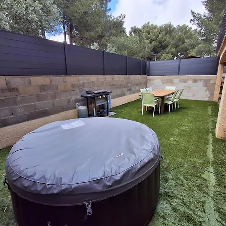 Le 421, Jacuzzi Entre Amis,familles